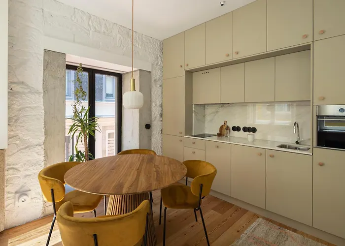 Elegant In The Historical Center Of * ポルト