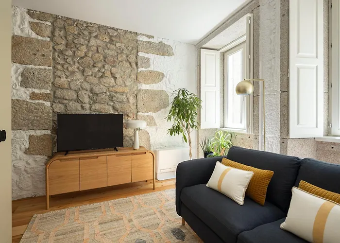 Elegant In The Historical Center Of Oporto